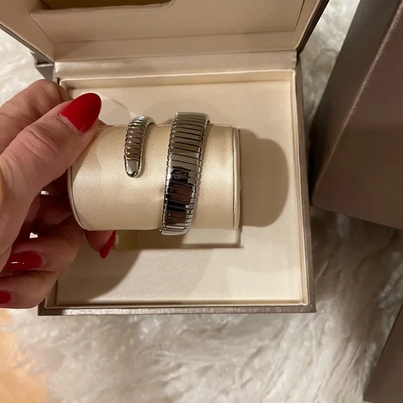 BVLGARI Tubogas Serpenti Stainless Steel Watch - Picture 4 of 11